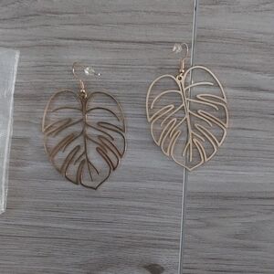 Gold Leaf-Shaped Earrings